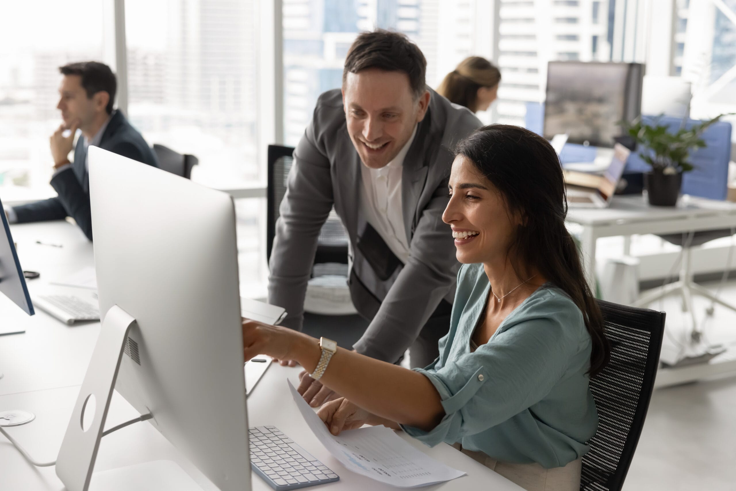 Ergonomia w małej firmie – jak zadbać o zdrowie i efektywność zespołu? 4 Ergonomia w małej firmie – jak zadbać o zdrowie i efektywność zespołu?